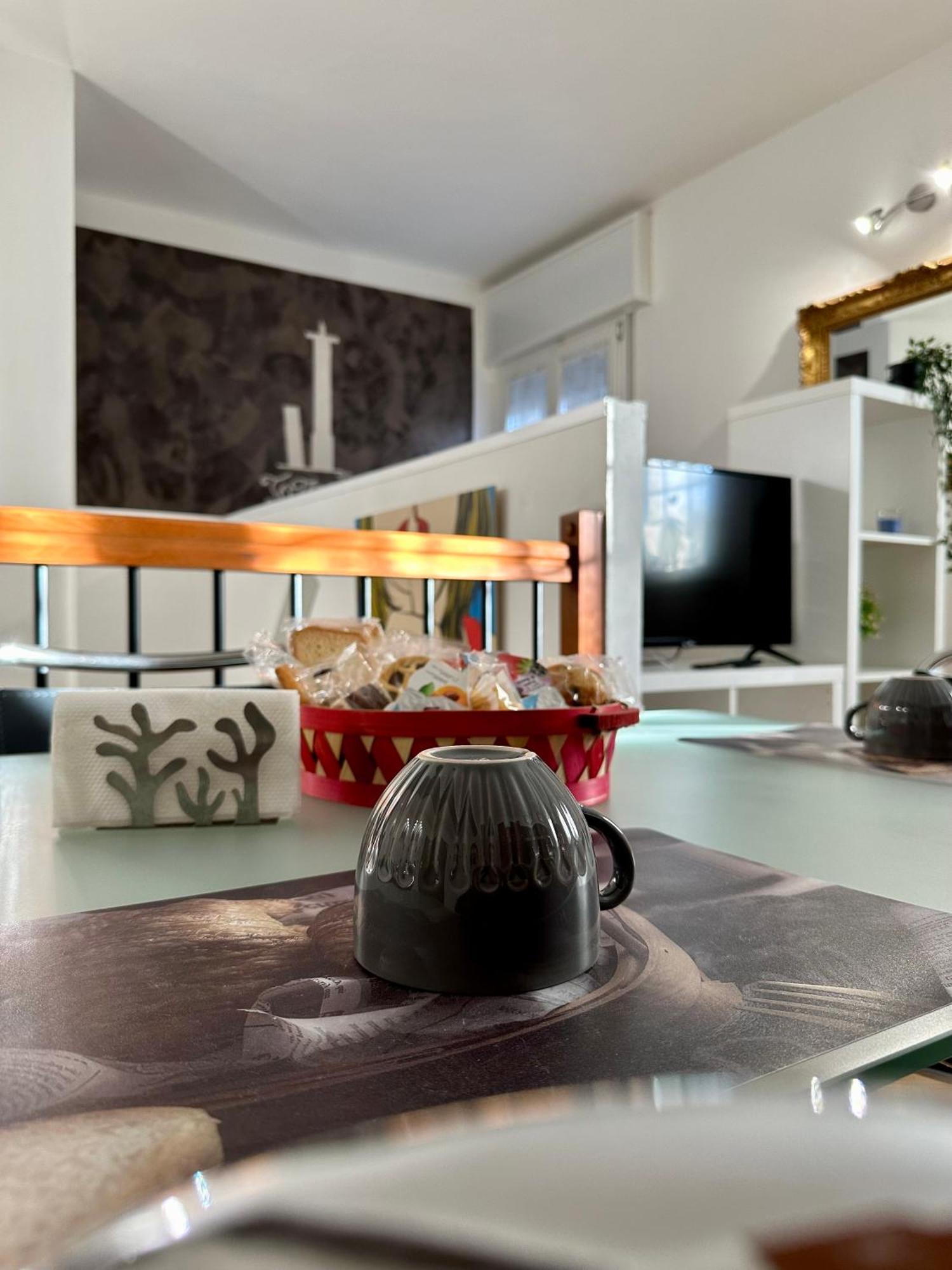 Casavacanzetoffee Μπολόνια Εξωτερικό φωτογραφία